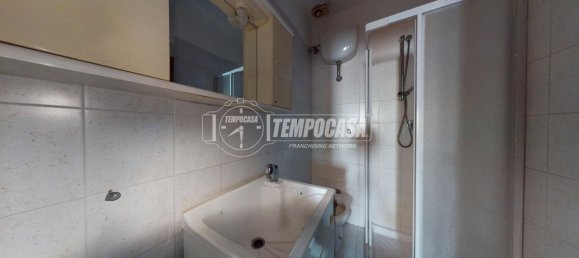 Apartamento de 3 habitaciónes en Casamassima, Italy No. 275838 2