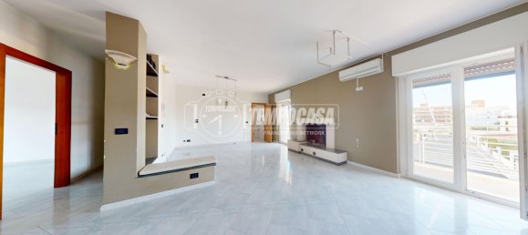 Apartamento de 3 habitaciónes en Casamassima, Italy No. 275838 15