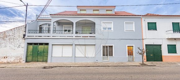 Casa de 4 dormitorios en Alpiarca, Portugal No. 31849 2