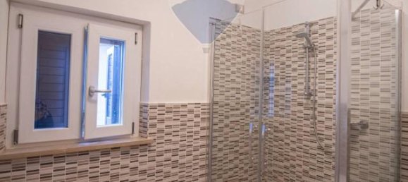 12-Zimmer Haus in San Marcello, Italy, Nr. 7028 6