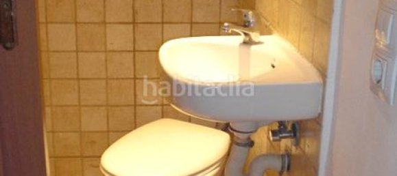 1 bedroom Apartment in Ciutat Vella, Spain No. 133364 8