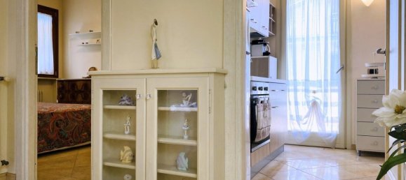 Villa de 3 dormitorios en Viareggio, Italy No. 39698 45