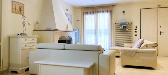 Villa de 3 dormitorios en Viareggio, Italy No. 39698 12