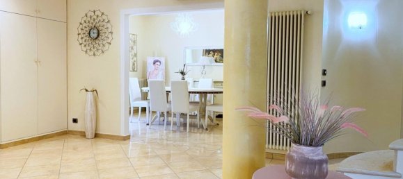 Villa de 3 dormitorios en Viareggio, Italy No. 39698 13