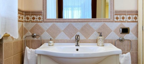 Villa de 3 dormitorios en Viareggio, Italy No. 39698 48