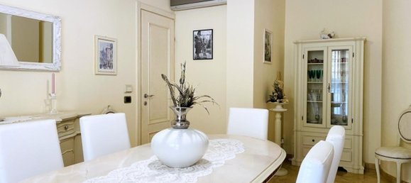 Villa de 3 dormitorios en Viareggio, Italy No. 39698 21