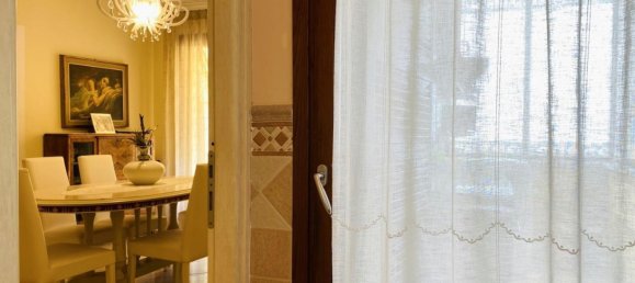 Villa de 3 dormitorios en Viareggio, Italy No. 39698 47