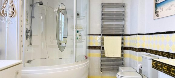 Villa de 3 dormitorios en Viareggio, Italy No. 39698 37