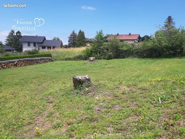 800m² Land in Lyaud, France No. 101928