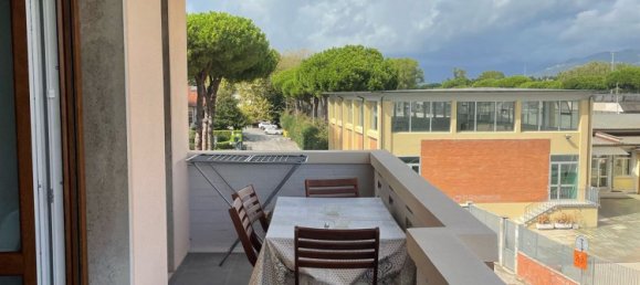 3 rooms Apartment in Viareggio, Italy No. 298261 27