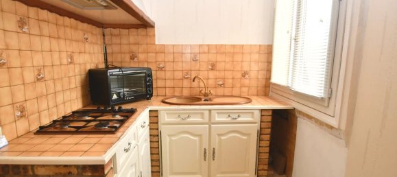 2 bedrooms Apartment in Les Pavillons-sous-Bois, France No. 183248 2