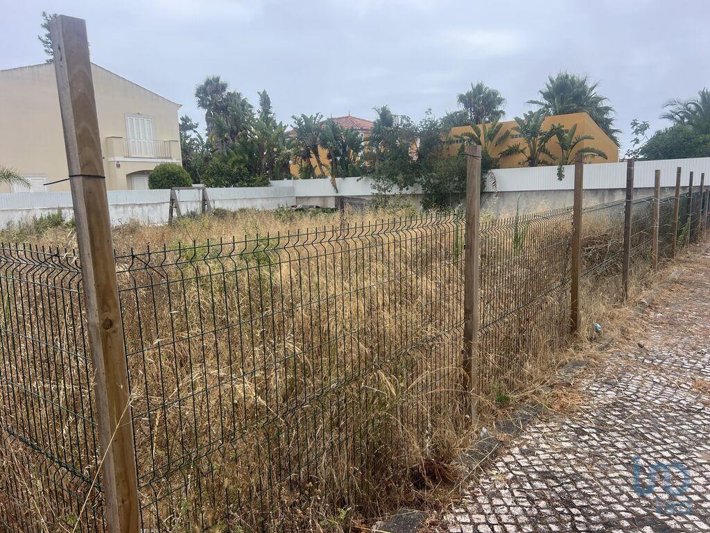 502m² Land in Sesimbra, Portugal No. 225575