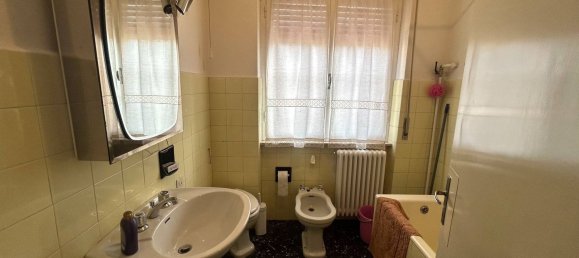 3 Schlafzimmer Haus in Udine, Italy, Nr. 373251 23