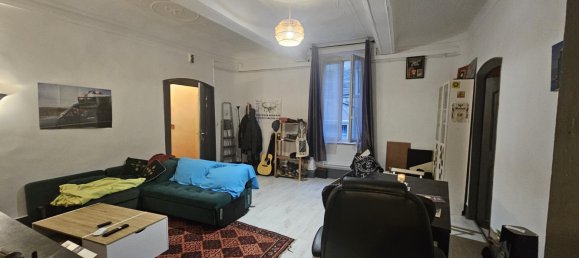 8-salle Bâtiment à Lambesc, France No. 287863 3