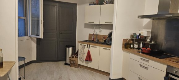 8-salle Bâtiment à Lambesc, France No. 287863 5