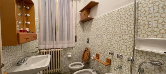 4 bedrooms House in Mezzana Bigli, Italy No. 163140 4