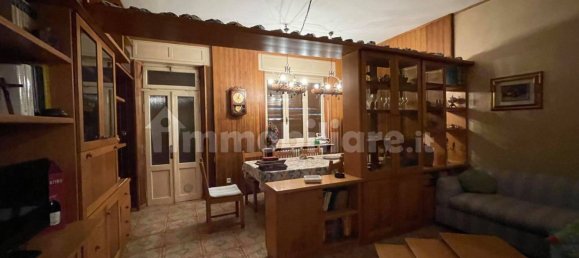 4 bedrooms House in Mezzana Bigli, Italy No. 163140 9