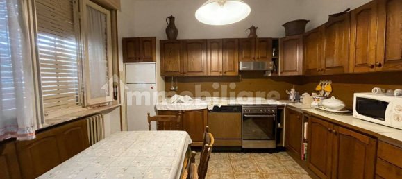 4 bedrooms House in Mezzana Bigli, Italy No. 163140 7