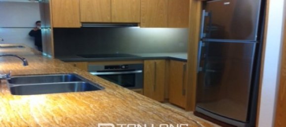 3 Schlafzimmer Wohnung in Cau Giay, Vietnam, Nr. 3445 4