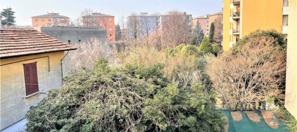 6 rooms Building in Brescia, Italy No. 123228 10