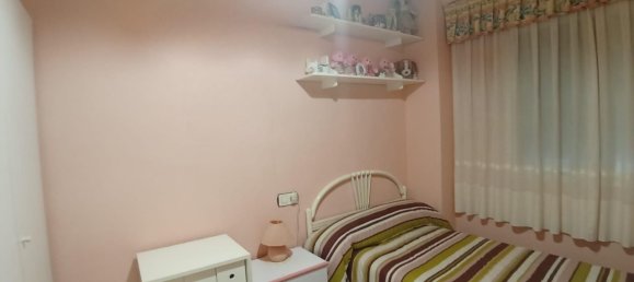 Apartamento de 3 dormitorios en Alicante, Spain No. 140801 14