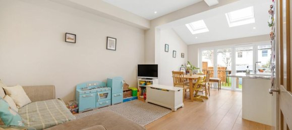 3 غرف نوم عقار تجاري في Beckenham, United Kingdom رقم 3015 5