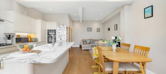 3 غرف نوم عقار تجاري في Beckenham, United Kingdom رقم 3015 4