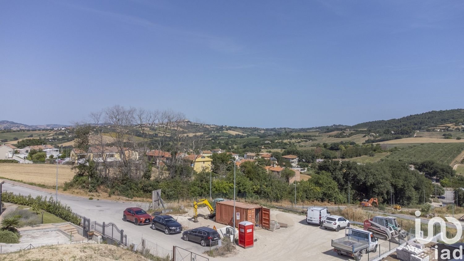 884m² Land in Sirolo, Italy No. 137769