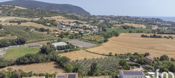 884m² Land in Sirolo, Italy No. 137769 13