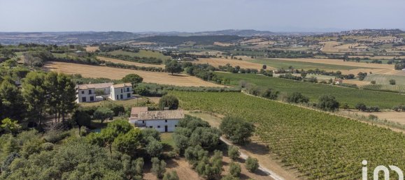 884m² Land in Sirolo, Italy No. 137769 9