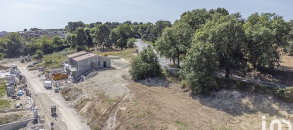 884m² Land in Sirolo, Italy No. 137769 2