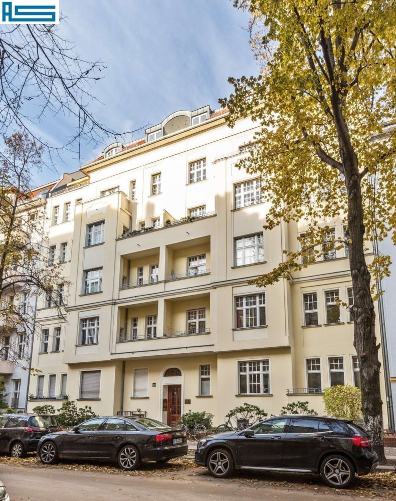 Квартира с 3 спальнями в Вильмерсдорф, Германия № 308896