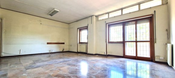 Apartamento de 3 dormitorios en Rome, Italy No. 191695 17