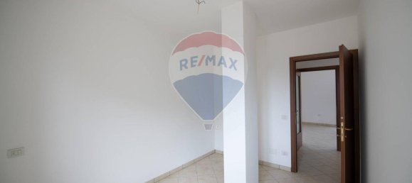5 rooms Apartment in Barbara, Italy No. 2261 11