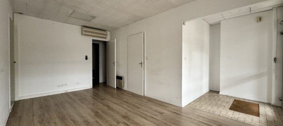 Imóvel comercial em Cappelle-la-Grande, France 42 m² N.º 66143 2