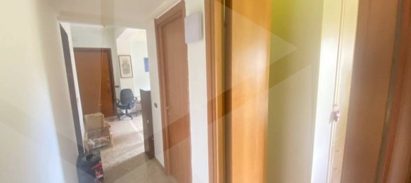 Квартира с 3 комнатами в Рим, Италия № 28398 26