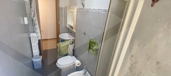 Квартира с 3 комнатами в Рим, Италия № 28398 16