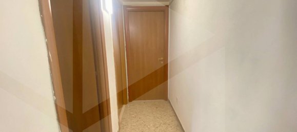 Квартира с 3 комнатами в Рим, Италия № 28398 14