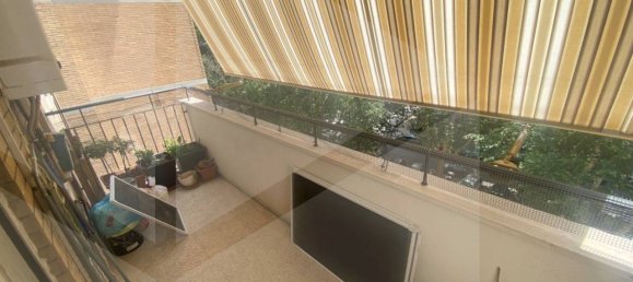 Квартира с 3 комнатами в Рим, Италия № 28398 5