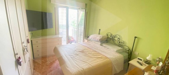 Квартира с 3 комнатами в Рим, Италия № 28398 19