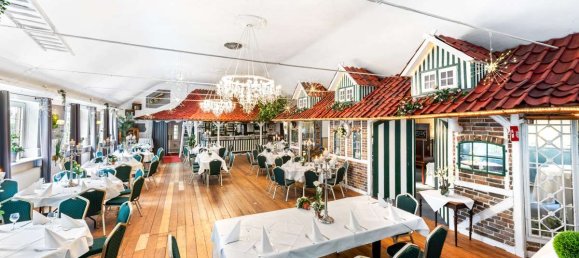 1600m² Building in Segeberg, Germany No. 306876 15