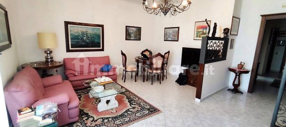 1 Schlafzimmer Wohnung in Naples, Italy, Nr. 313684 4