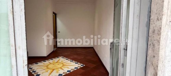 1 room Commercial property in Naples, Italy No. 273616 12
