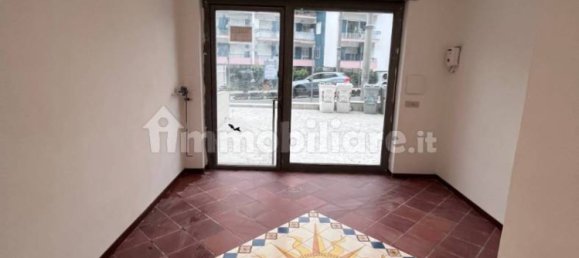 1 room Commercial property in Naples, Italy No. 273616 5