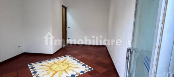 1 room Commercial property in Naples, Italy No. 273616 11