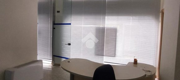 11غرفة عقار تجاري في Tradate, Italy رقم 123143 15