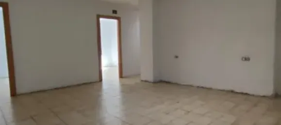 4 bedrooms Apartment in Zaragoza, Spain No. 191545 18