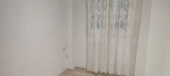 4 bedrooms Apartment in Zaragoza, Spain No. 191545 3