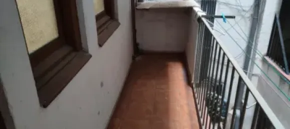 4 bedrooms Apartment in Zaragoza, Spain No. 191545 9