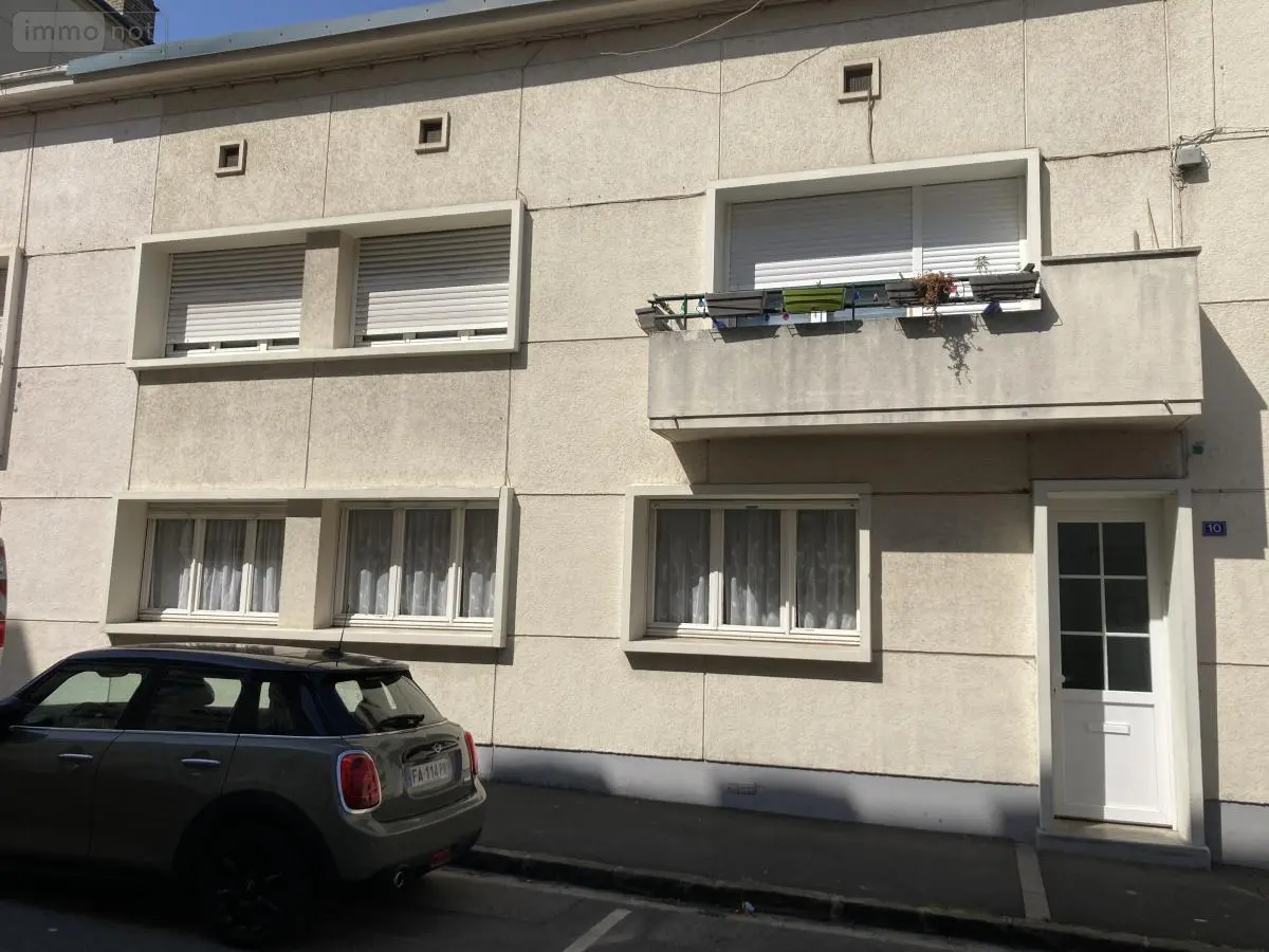 2 bedrooms Apartment in Arras, France No. 296246